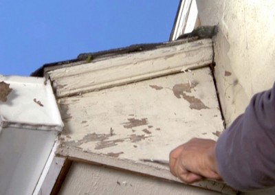 Preparation of old wooden surfaces